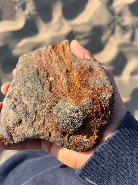 Rusty rock? : r/whatsthisrock