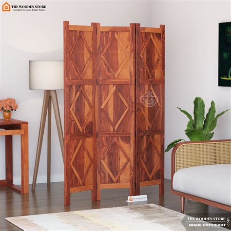 Carvion 3 Panel Room Partition (Honey Finish) – The Wooden Store