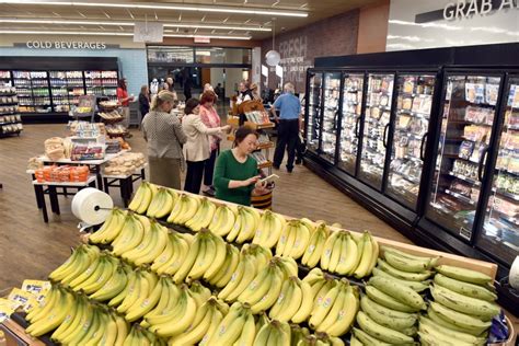 Big Y opens Express Market in downtown Springfield - masslive.com