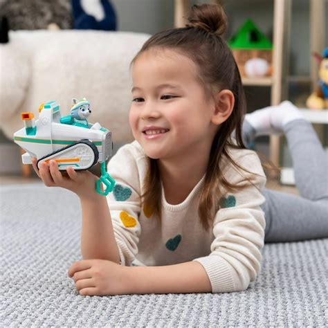 Buy Paw Patrol Vehicle Everest Snow Plow Online | Ubuy India