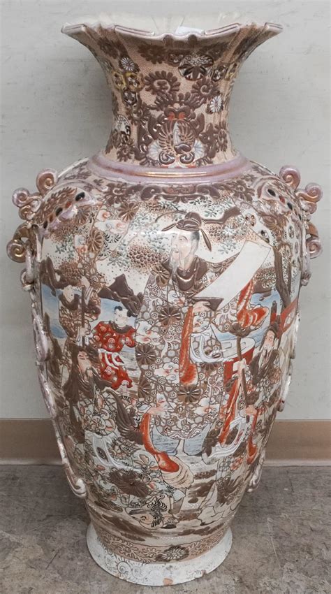 Japanese Satsuma Floor Vase at Logan Storkey blog