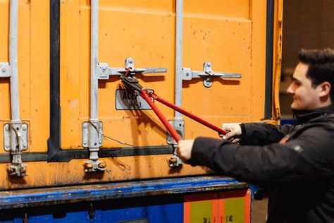 Mobile Mini Container Unloading 的图像结果