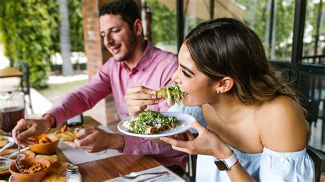 Women's Day celebration 2024: Enjoy exotic meals in your cities