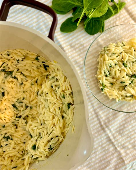 Creamy Spinach Orzo - Eating With Zion