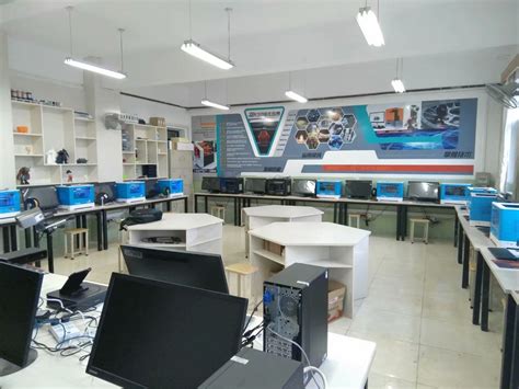太原交通学校3D打印实训室 - 客户案例 - 太原市奥蓝电子科技有限公司