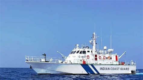Indian Coast Guard prepares for Cyclone Yaas, alerts fishermen, sailors ...
