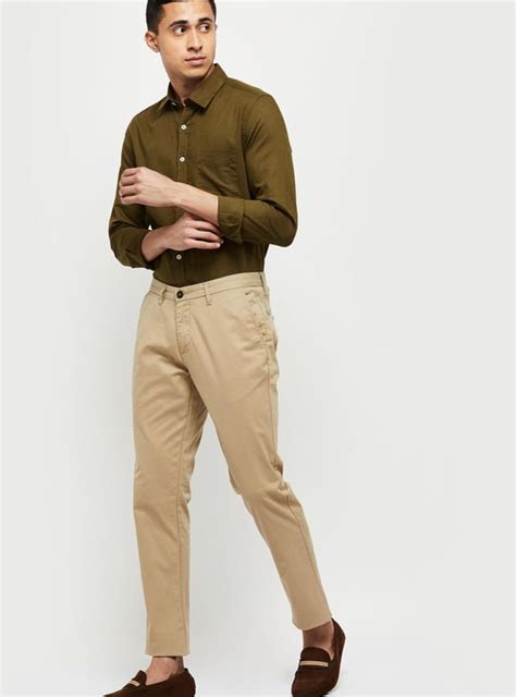 Buy Men Solid Slim Fit Smart Casual Shirt Online at just Rs. 999.0 ...