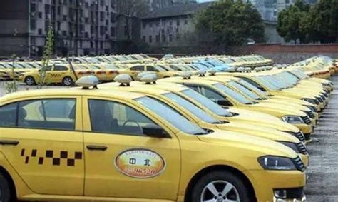 3000余辆出租车“闲置” 南京的哥为何纷纷退群|网约车|出租车|南京_新浪新闻