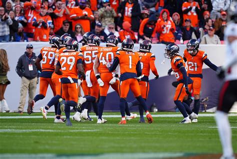Fantasy Defense Rankings and Streamers for Week 13: Elite Options Like ...
