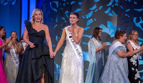 Laois Rose and electrician Katelyn Cummins crowned the Rose of Tralee ...