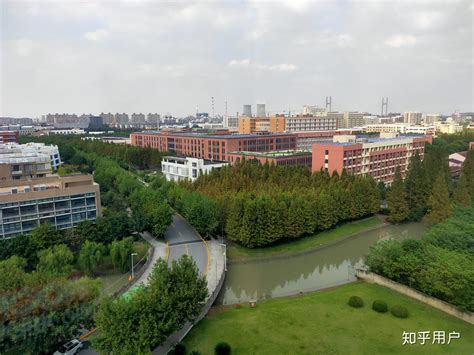 校园食堂 - 校园生活 - 华东师范大学留学生办公室