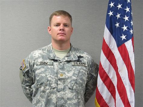 Commander Sees One Of His Own Get Medal Of Honor | Article | The United ...