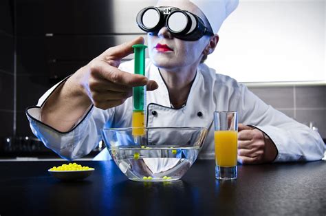 Science Experiments in the Kitchen 的图像结果