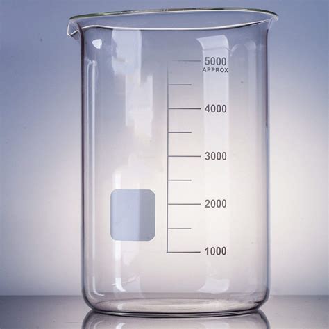 BOROSILICATE GLASS BEAKER 5000ML 10 UNITS IN A BOX : Amazon.in ...