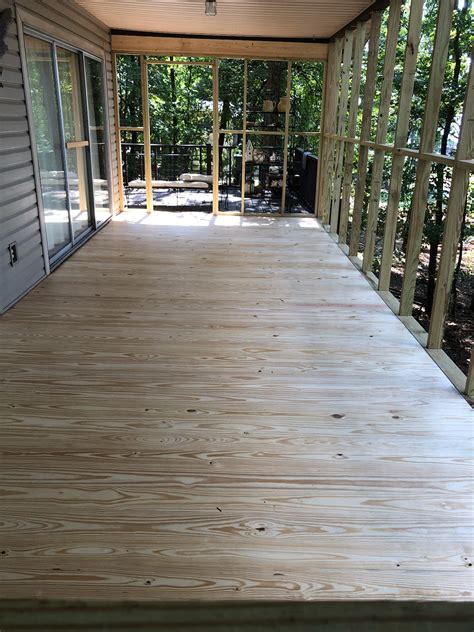 2″ Knotty Pine Flooring | Heart Pine Floors | Southern Pine