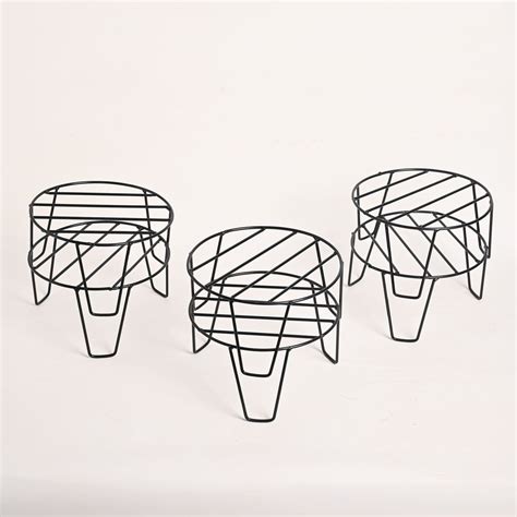 Buy Arc Round Metal Plant Stand Online | Elegant & Durable Design | Ugaoo