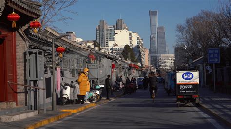 2023老北京胡同游游玩攻略,...有许多人力车，曾经的交通...【去哪儿攻略】