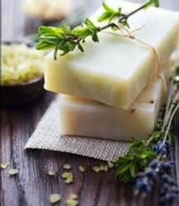 HEAVEN Parabin ,Sulphate Free Goat Milk Melt and pour Soap Base 1 kg ...