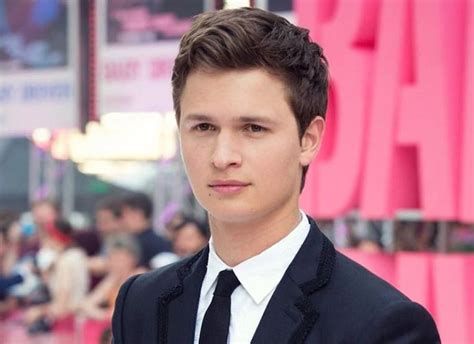 Ansel Elgort respondió a las acusaciones de abuso sexual en su contra ...