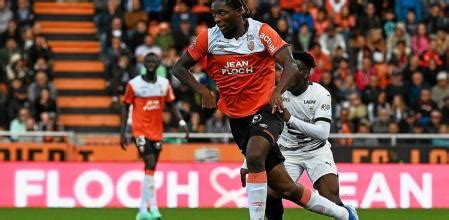 Isaak Touré, el defensa de 2,06 metros que quería ser Drogba