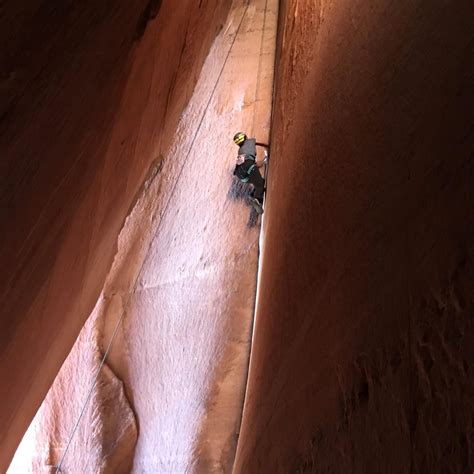 Nice and cool climbing the Cave Route 5.10d at Indian Creek, Moab, Utah ...