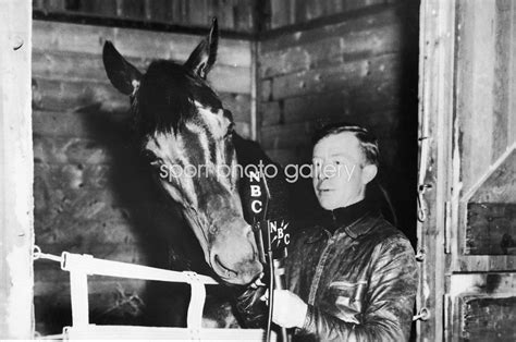 Seabiscuit Legendary American Horse & jockey Johnny 'Red' Pollard 1937 ...