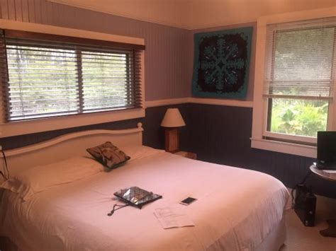 ALOHA JUNCTION INN AND GARDENS BED & BREAKFAST - B&B Reviews & Photos ...