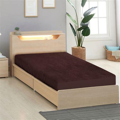 Buy Cotton Bath Towel Online, Designer Bedsheets & Bathrobes Online ...