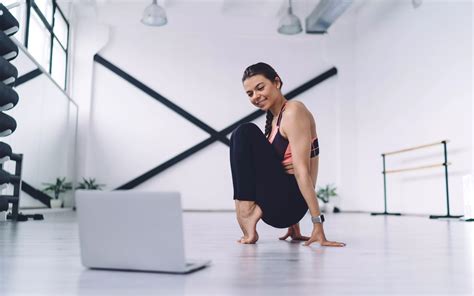Dance Your Boredom Away Step-By-Step With These Free Dance Learning ...
