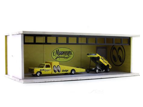 Mooneyes Diorama with Car, Ramp Truck & Power Unit 1:64 Scale ...