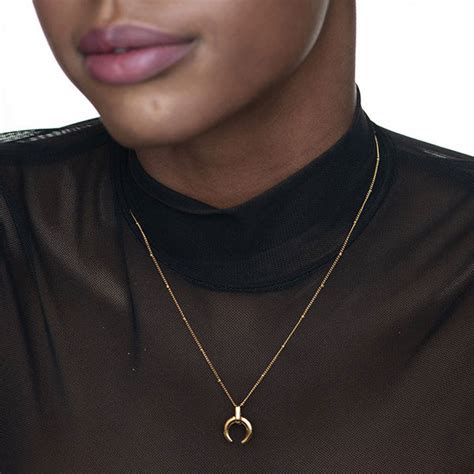Buy Tiny Horn Necklace- 18k Gold Plated online- Palmonas – PALMONAS