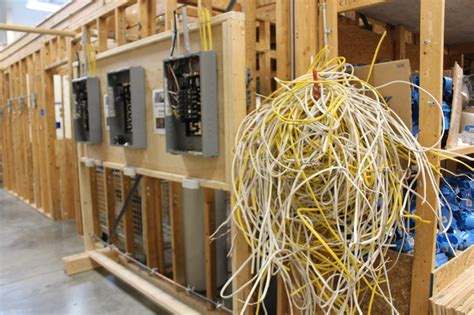 Electrical Technology Program 的图像结果