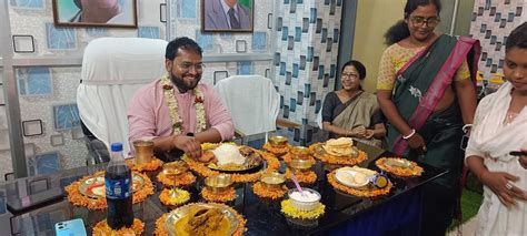 Burdwan BDO pre-wedding ceremony: 'ভিডিও সাহেব'কে আইবুড়ো ভাত, 'মায়ের ...