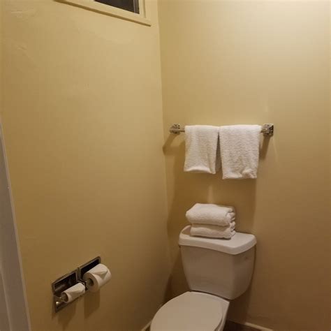 RODEWAY INN NEAR VENICE BEACH (Los Angeles) - Motel Reviews, Photos ...