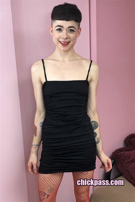 Magenta Lexx Pornstar