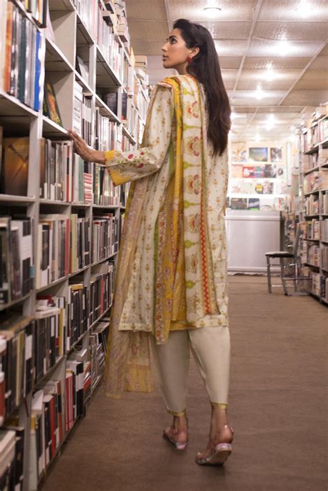 Sapphire Intermix Daily 3 Piece Collection 2019 – Mehrab A – YourLibaas