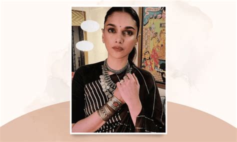 Matching Oxidised Jewellery With Saree – Blingvine