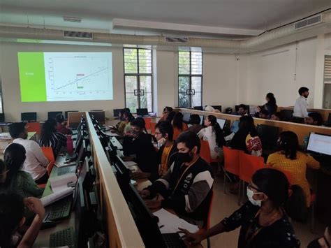 Student Development Program (SDP) REPORT "Data Mining And Machine ...