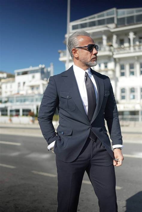Navy Blue Business Suit 的图像结果