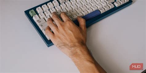 Computer Keyboard Finger Position 的图像结果