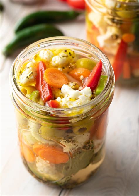 Pickled Vegetables Recipe (Giardiniera) - A Spicy Perspective