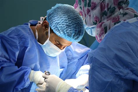 How Much does a Canadian Anesthesiologist Make in a Year? - Dr.Bill
