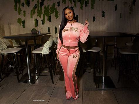 So Y2K: A Modern Guide to Sweat Sets | True Religion