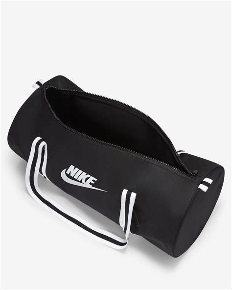 Nike Heritage Duffel Bag (30L). Nike IN