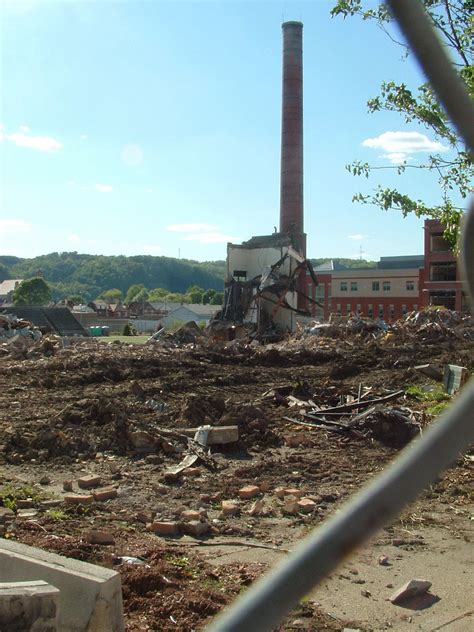 Ambridge Memories: The Demolition of the old Ambridge High School