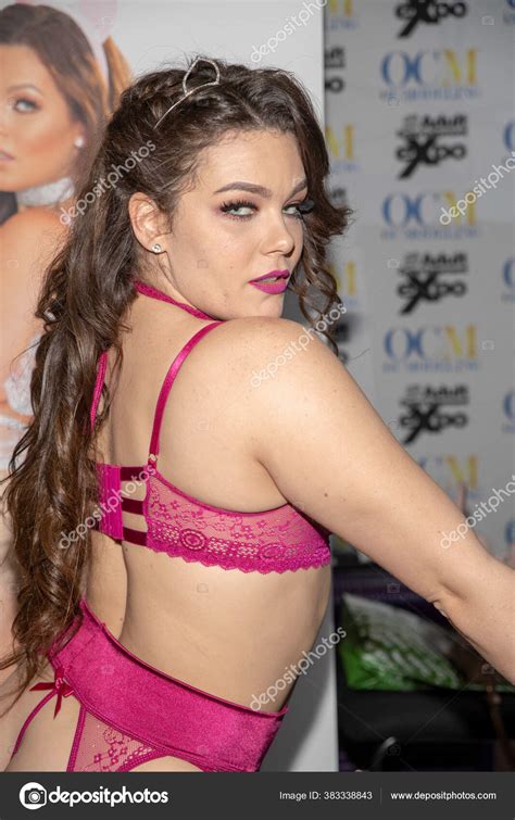 Kimber Woods Onlyfans