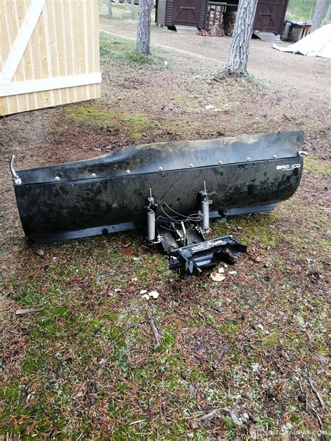 Mönkijän Bronco lumiaura, Inari | Huutokaupat.com