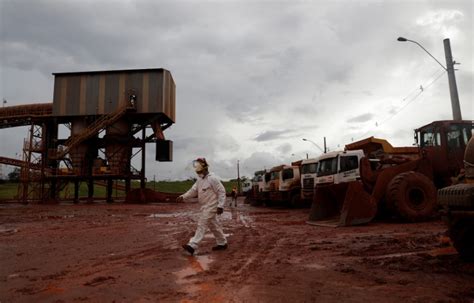 Norsk Hydro rally hit by UBS downgrade as Middle East risk and gas ...