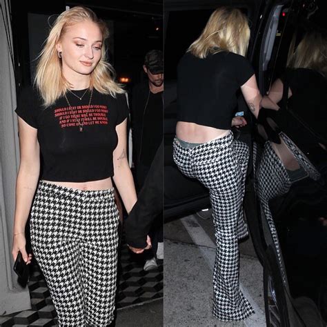 Sophie Turner thong : r/celebritythongshow
