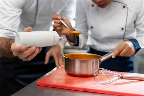 Creating Restaurant-Quality Sauces and Dips with Your Blender – Stargaze